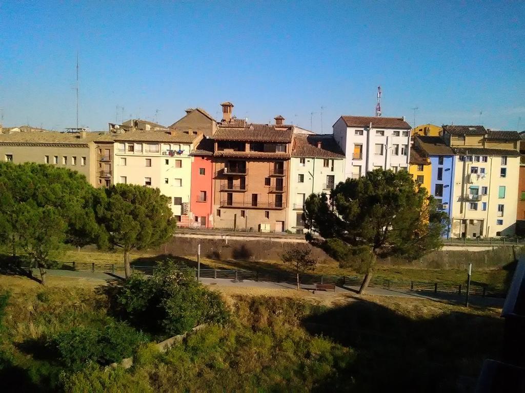 Hostal Pirineos Barbastro Exteriér fotografie